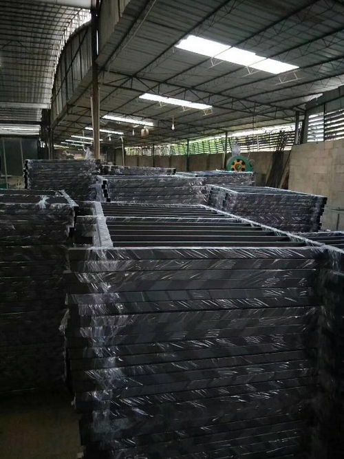 定制鋅鋼陽(yáng)臺(tái)護(hù)欄 南寧華軒護(hù)欄廠的專業(yè)建筑解決方案